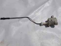 SIŁOWNIK KLAPKI WLEWU...